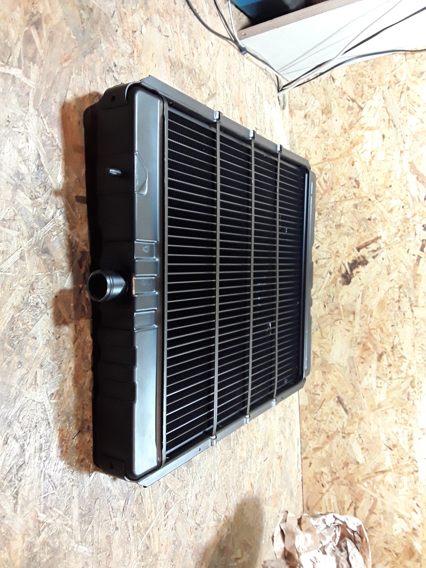 Rekord E 2,0E Automatik Kühler original GM Opel NEU