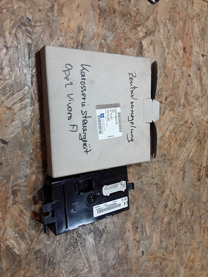 Vivaro A Steuergerät Karosserie Zentralverriegelung original GM Opel NEU