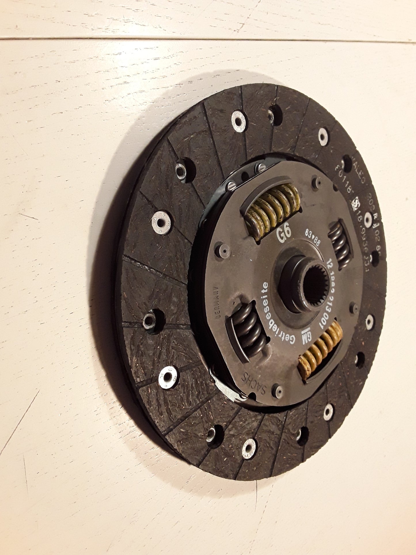 Ascona C Kadett E  Vectra A 1,6, 1,8, 2,0, 1,7D  Kupplungsscheibe original GM Opel NEU