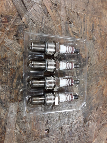 Ascona Corsa Kadett Manta Omega Rekord Vectra Zündkerzensatz à 4Stk. original GM Opel NEU
