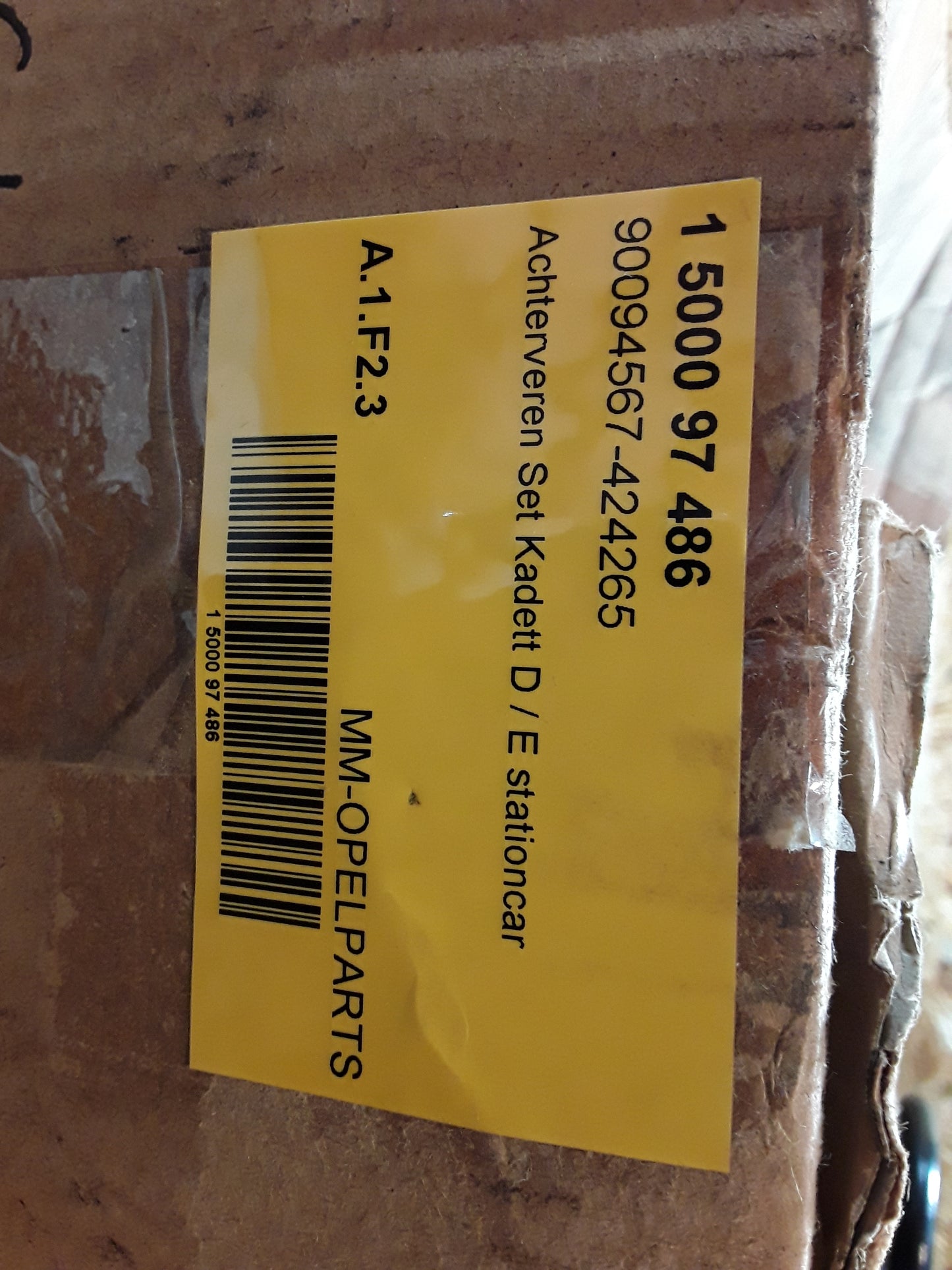 Kadett E Kombi Satz Federn hinten mit erhöhter Nutzkraft original GM Opel NEU
