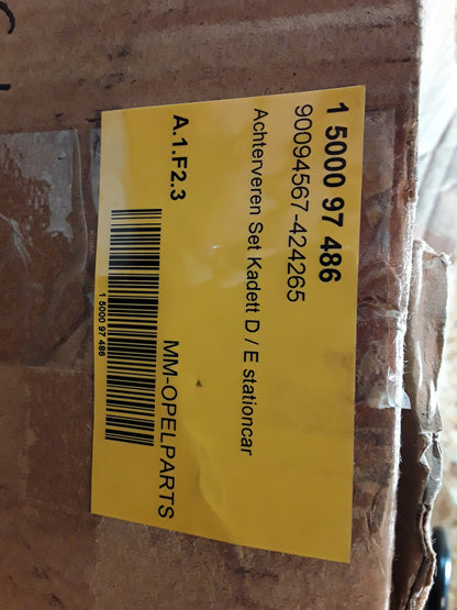 Kadett E Kombi Satz Federn hinten mit erhöhter Nutzkraft original GM Opel NEU