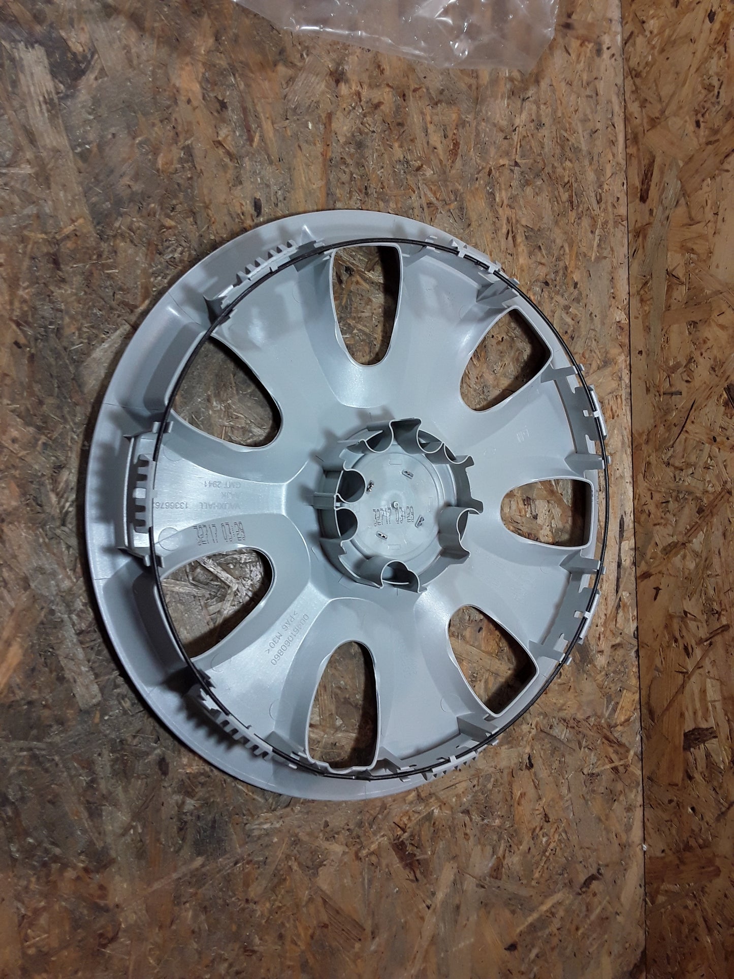 Corsa D / E Radkappe 15" original GM Opel NEU