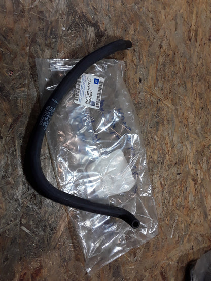 Corsa B Tigra A Schlauch Wasserrücklauf Ausgleichsbehälter original GM Opel NEU