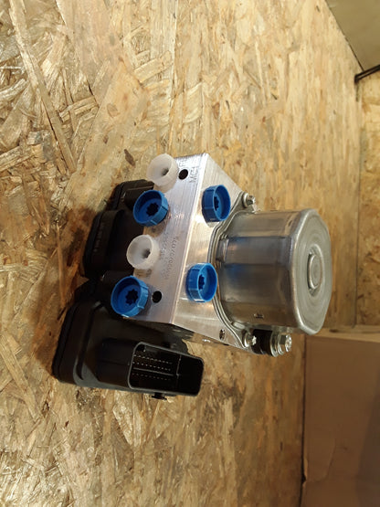 Corsa E 1,4 16V ABS Pumpe original GM Opel NEU