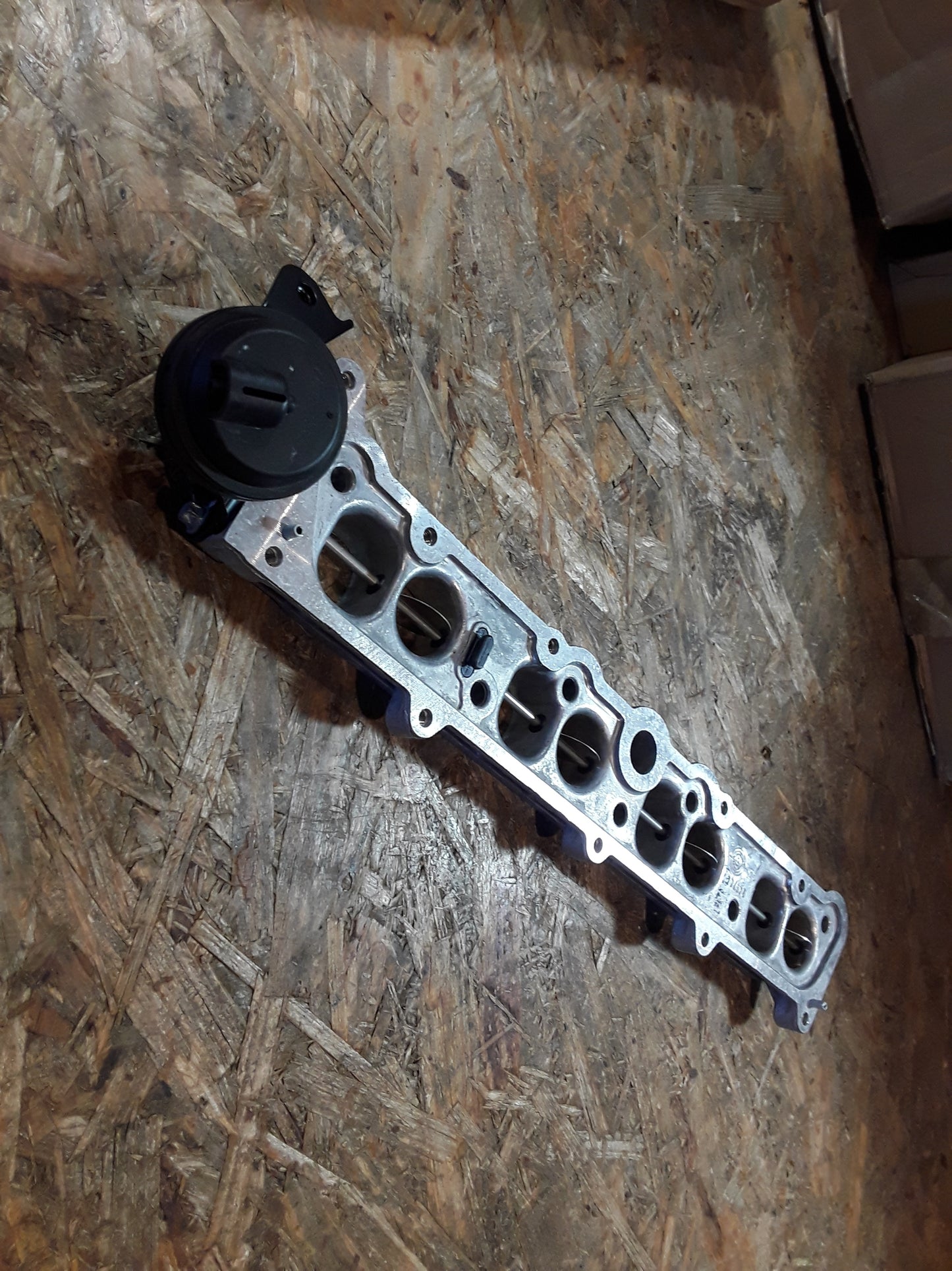 Vectra C Signum 2,2 DTI Y22DTR Ansaugbrücke Drosselklappen original GM Opel NEU