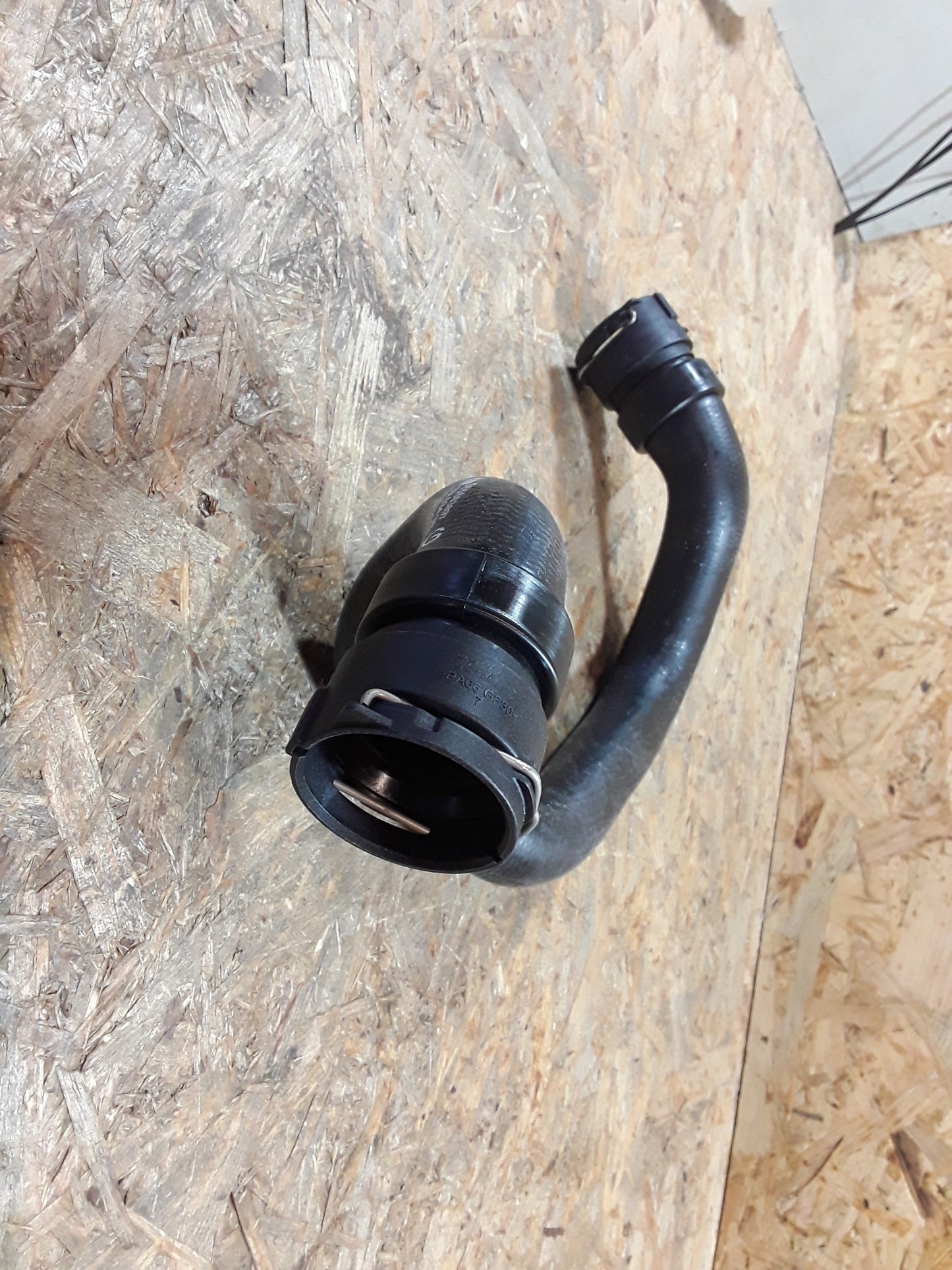 Astra K 1,6CDTi Schlauch Auslass Kühler original GM Opel NEU