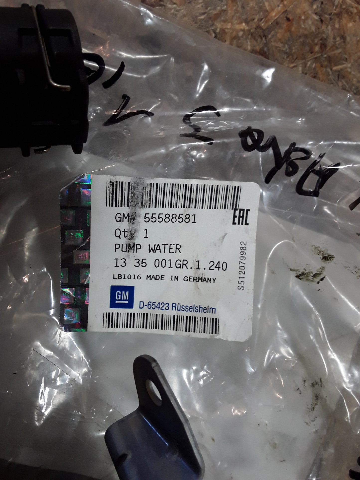 Astra J 1,6 Zusatzwasserpumpe original GM Opel NEU