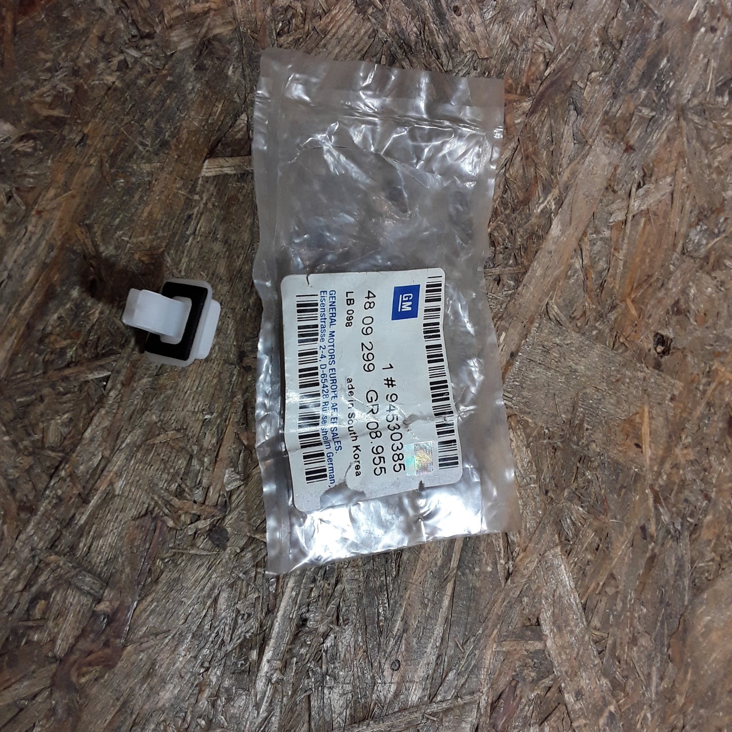 Antara Verkleidungsclip original GM Opel NEU