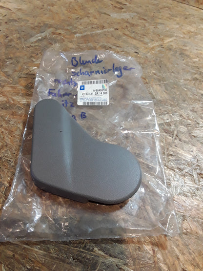 Corsa B Blende Scharnierlager rechts an Fahrersitz original GM Opel NEU