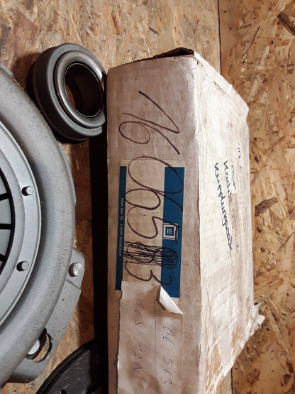 Kadett D 1.2l Kupplungsset original GM Opel NEU