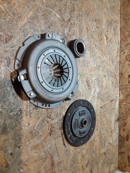 Kadett D 1.2l Kupplungsset original GM Opel NEU