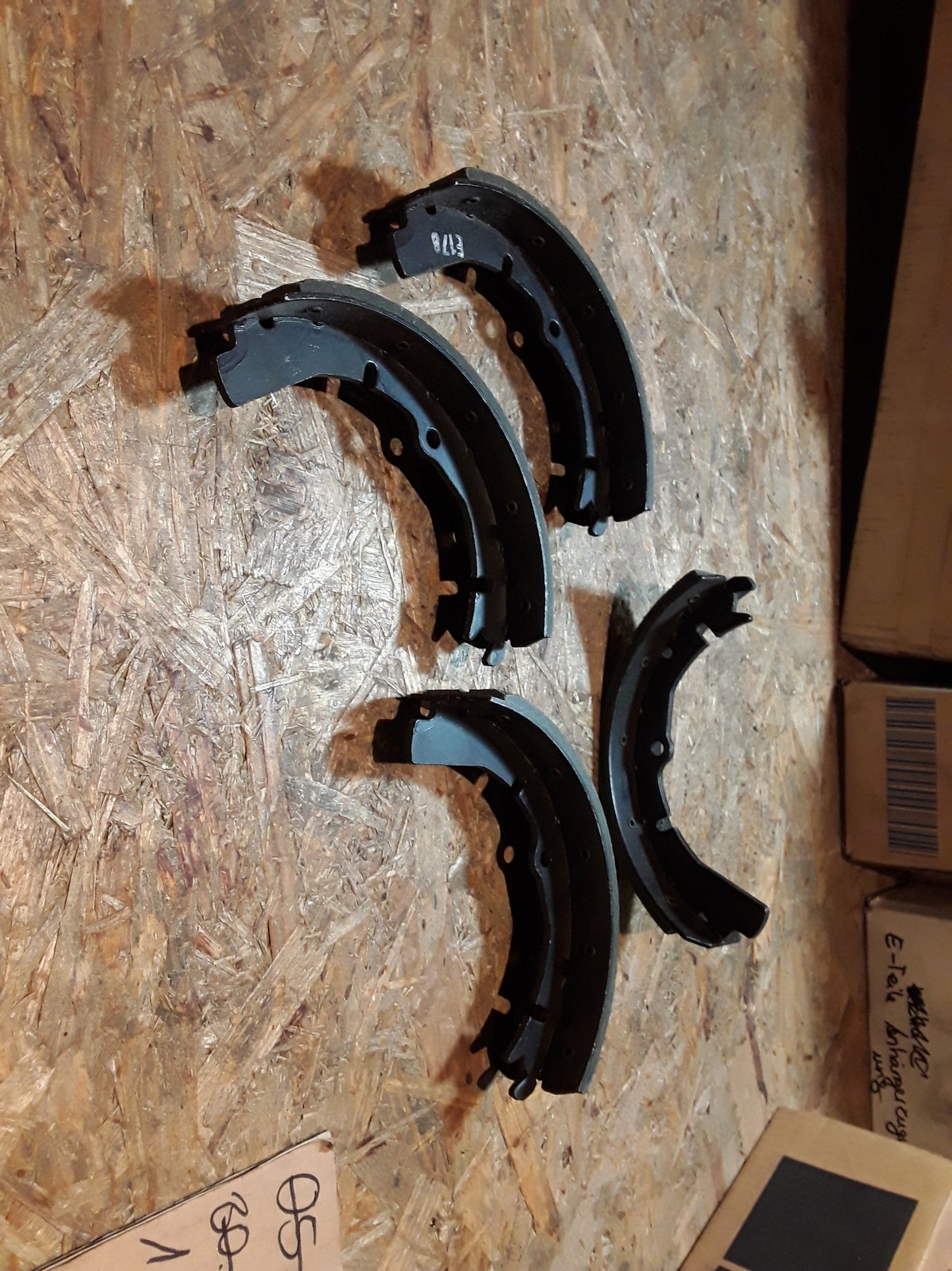 Kadett C Bremsbackensatz 1,6s, 1,9Em 2,0E, 2,0GT/E original AC DELCO NEU