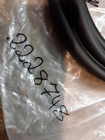 Ascona C Gummiabdichtung Vordertüre braun schwarz original GM Opel NEU