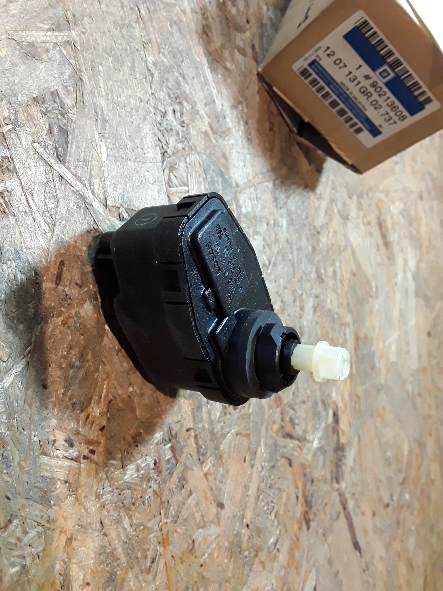 Senator B Stellmotor Leuchtweitenregulierung original GM Opel NEU