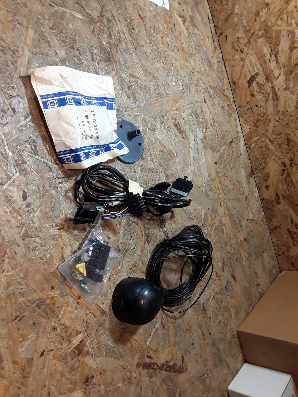 Astra F E-Teile Anhängerzugvorrichtung original GM Opel NEU