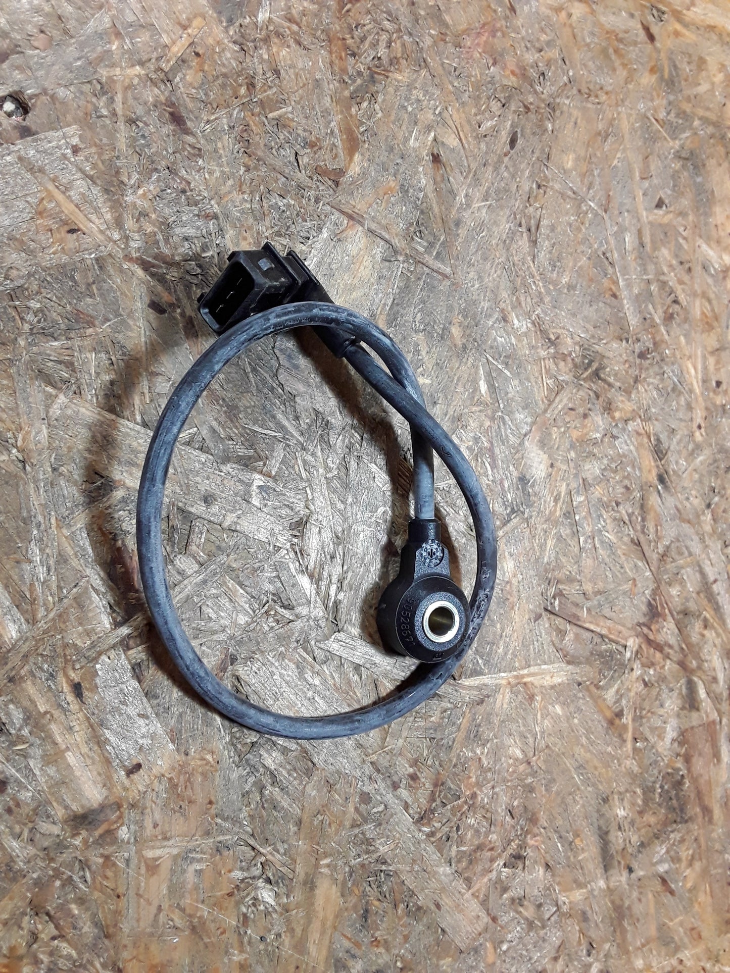 Astra F Calibra A Vectra B Klopfsensor original GM Opel NEU