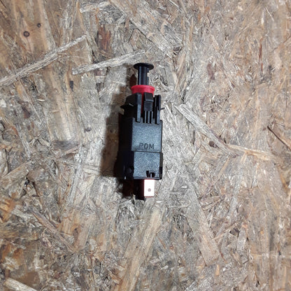 Corsa C Bremslichtschalter original GM Opel NEU
