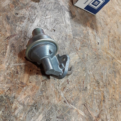 Corsa A kadett E 1,6l 1,8l Kraftstoffpumpe original GM Opel NEU