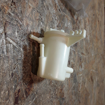 Kadett E Verdampfer Kraftstofftank original GM Opel NEU