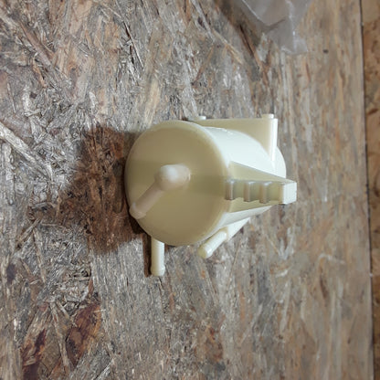Kadett E Verdampfer Kraftstofftank original GM Opel NEU