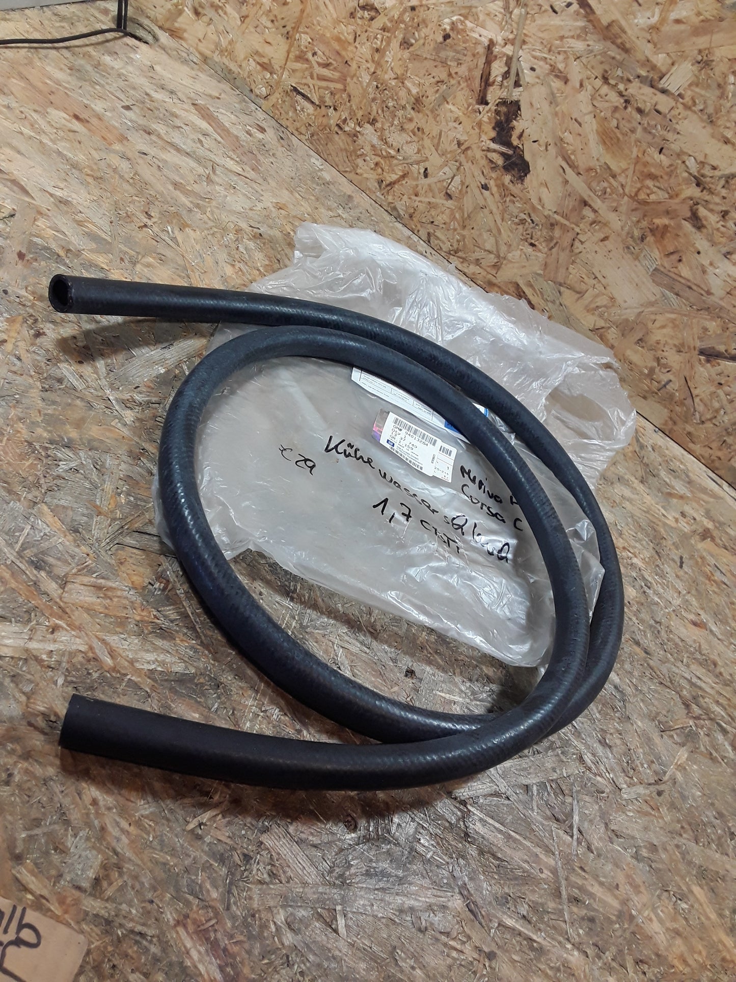 Meriva A Corsa C Kühlwasserschlauch 1,7DTi original GM Opel NEU