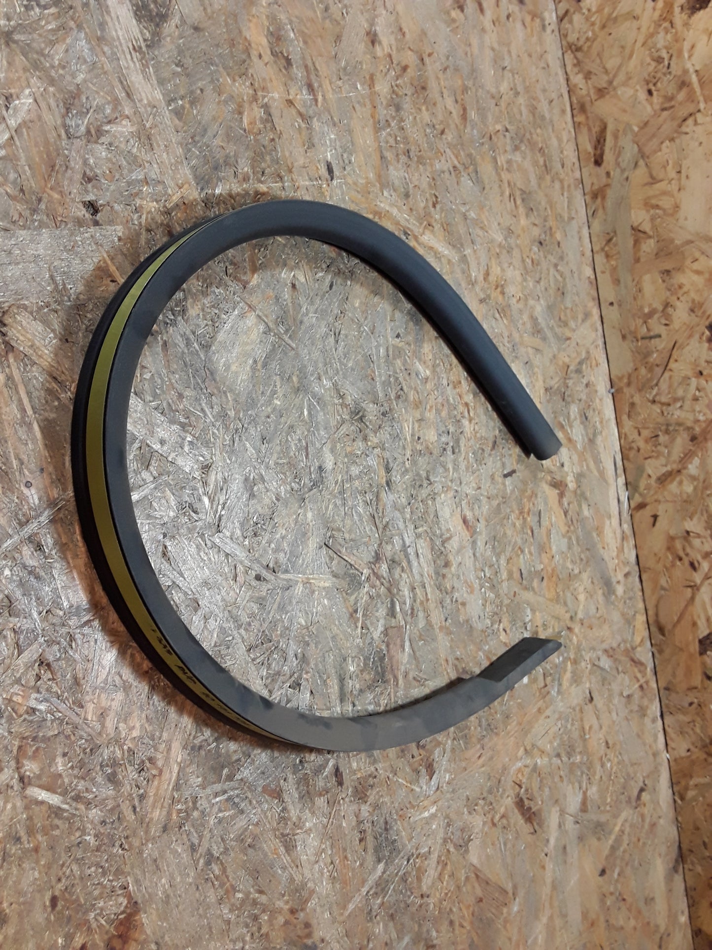 Kadett E Schutzzierleiste original GM Opel NEU