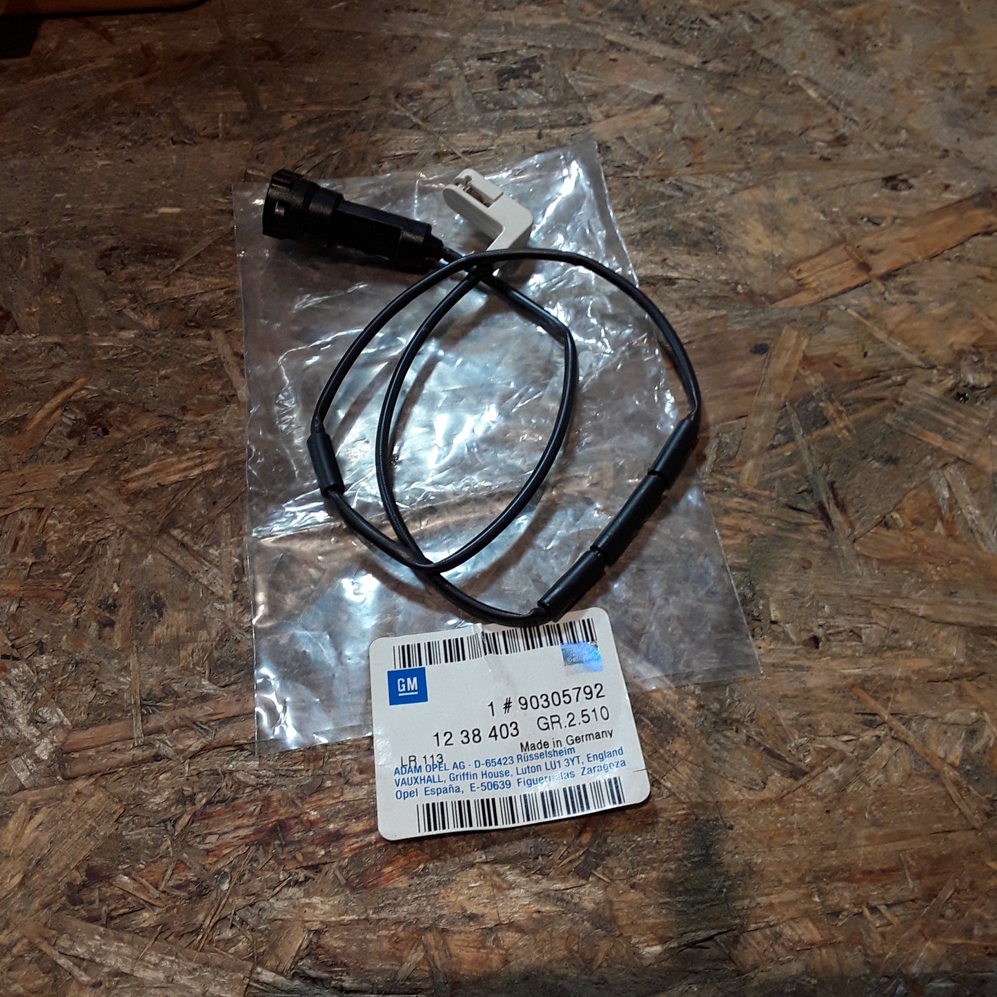Omega A Sensor Bremsbelag vorne original GM Opel NEU
