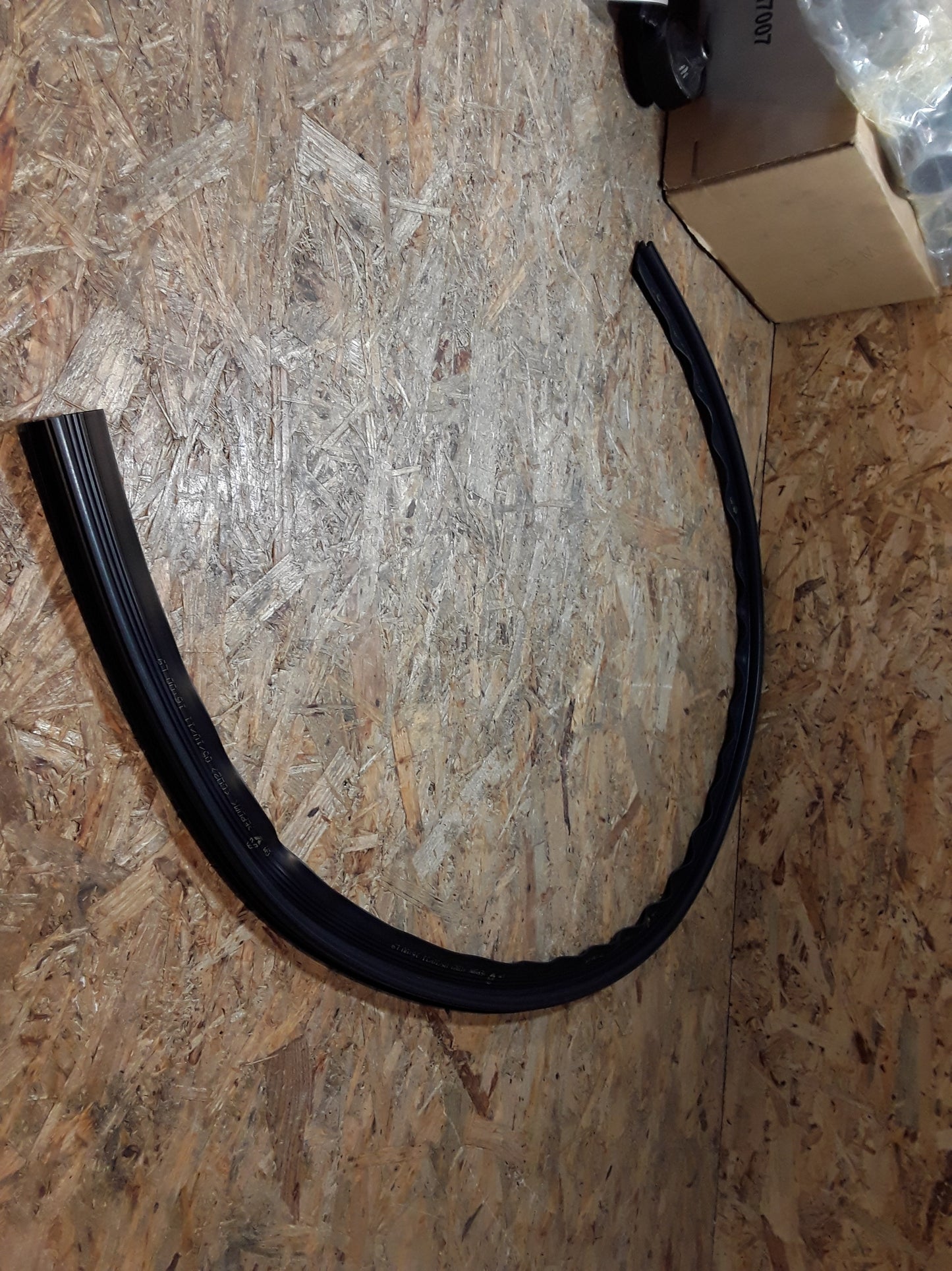 Vivaro A Dichtung Frontscheibe original GM Opel NEU