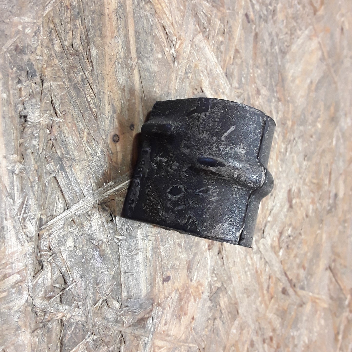 Rekord D Commodore B Stabi vorne Gummilager original GM Opel NEU
