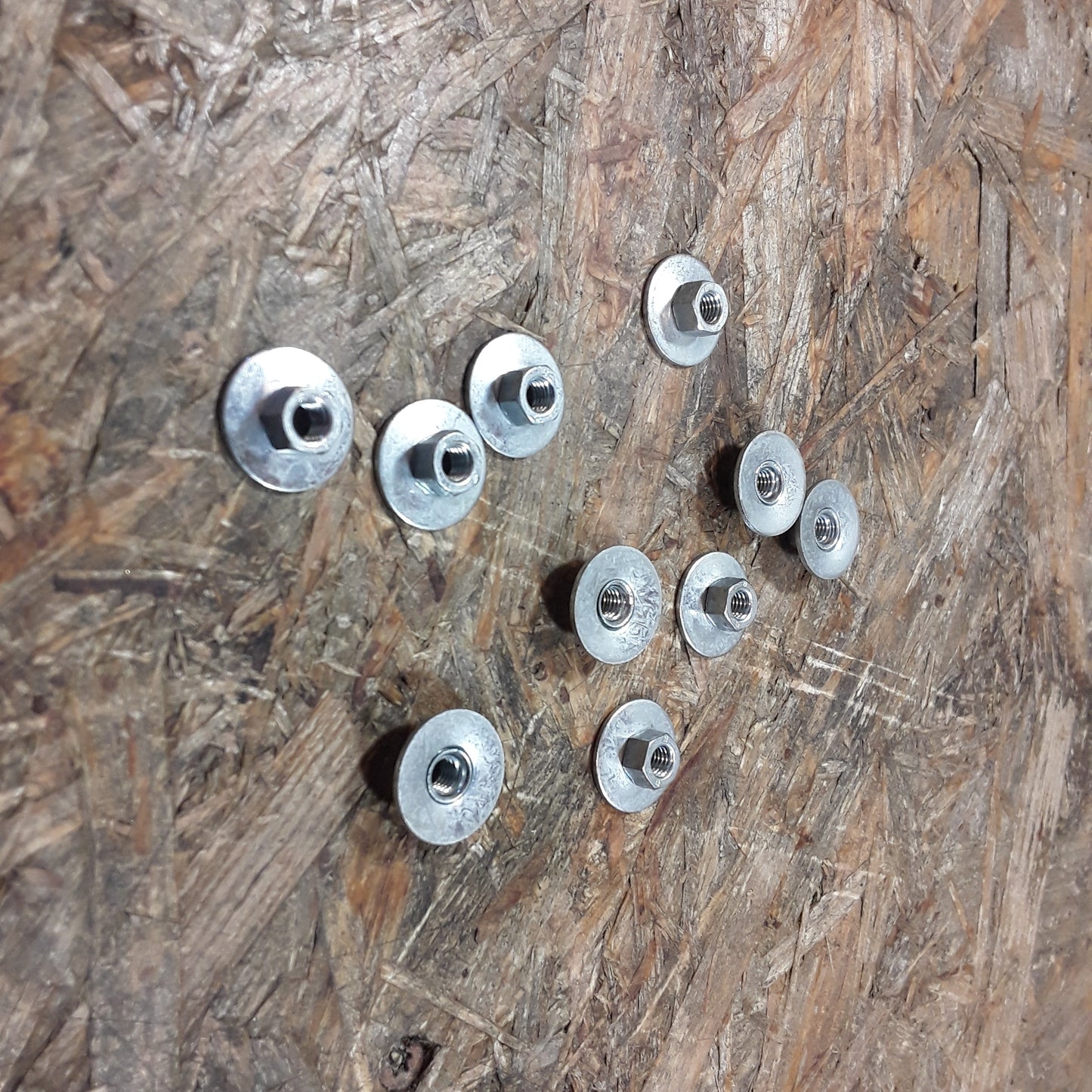 Corsa D Griff Heckklappe Befestigungsteile original GM Opel NEU