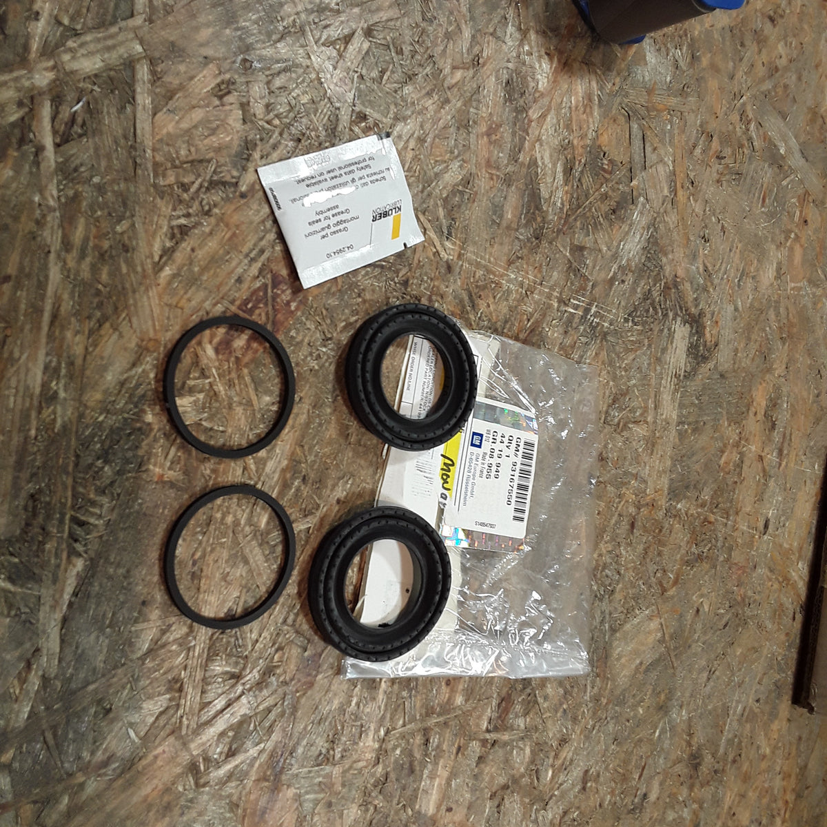 Movano B Dichtungssatz Bremssattel hinten original GM Opel NEU