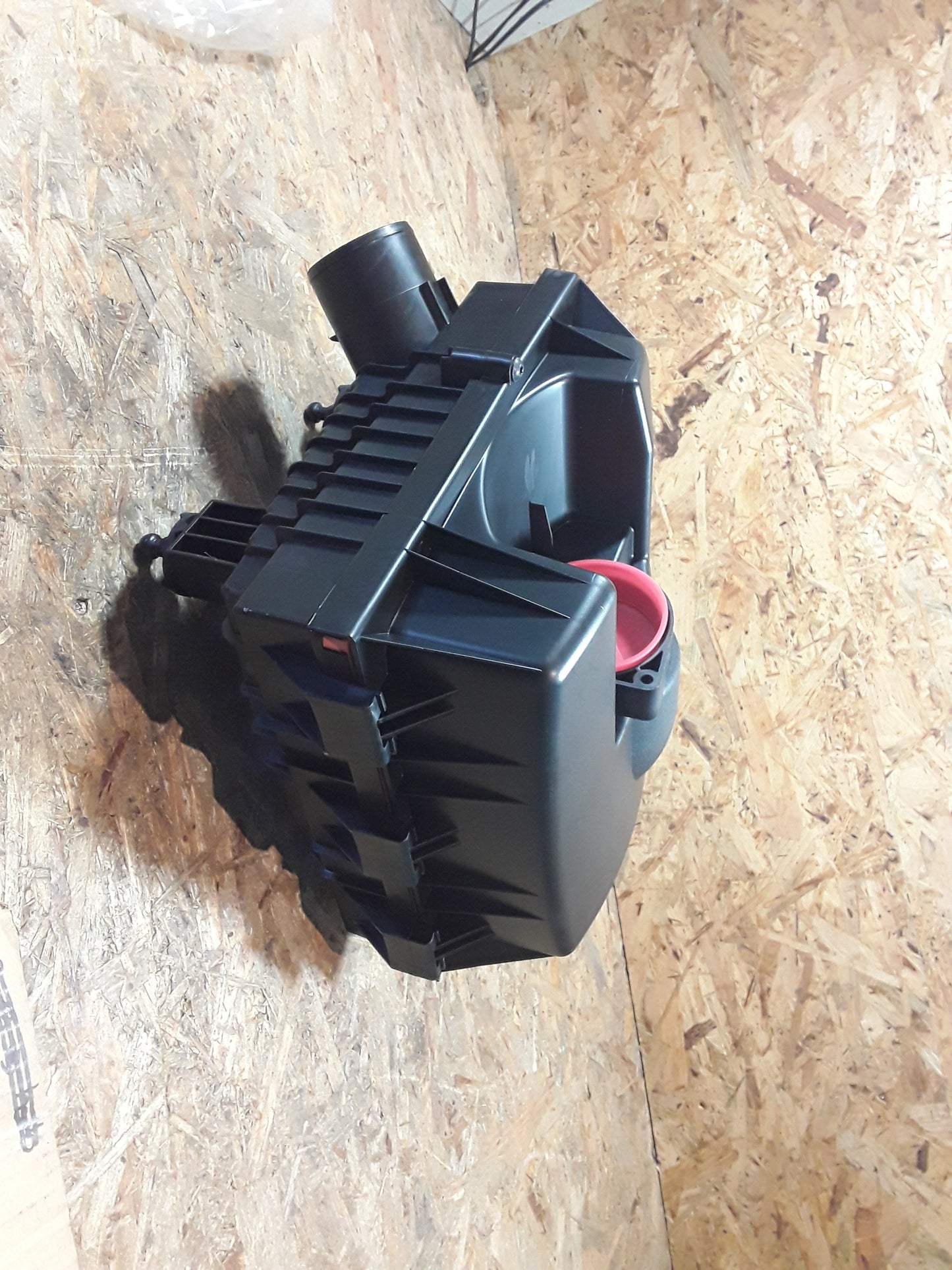 Vivaro A 2,5DTI Luftfilterkasten original GM Opel NEU
