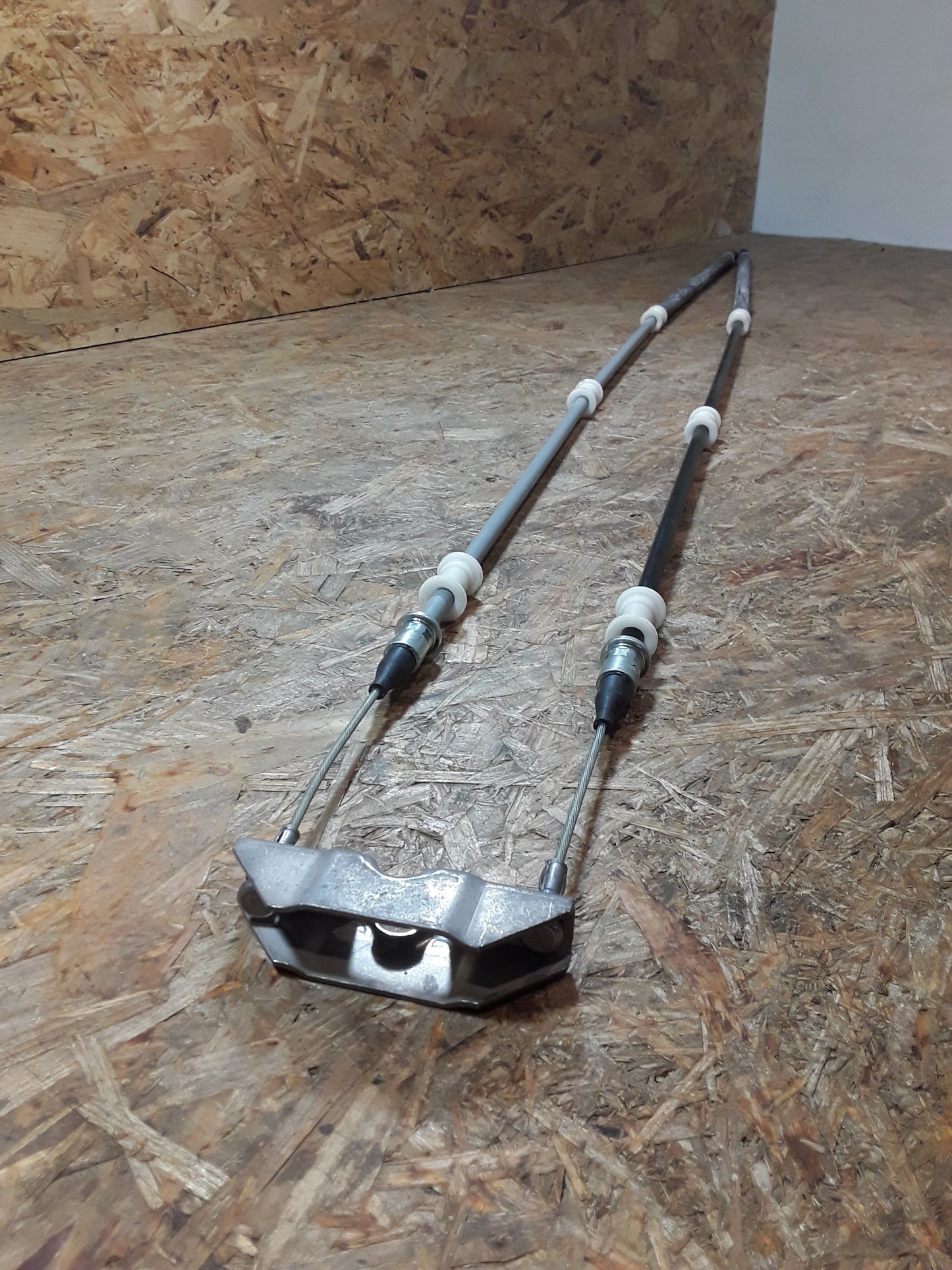 Vectra B Handbremsseil original GM Opel NEU