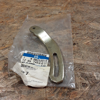 Vectra A Kadett E Astra F Lichtmaschine Befestigungsteil original GM Opel NEU