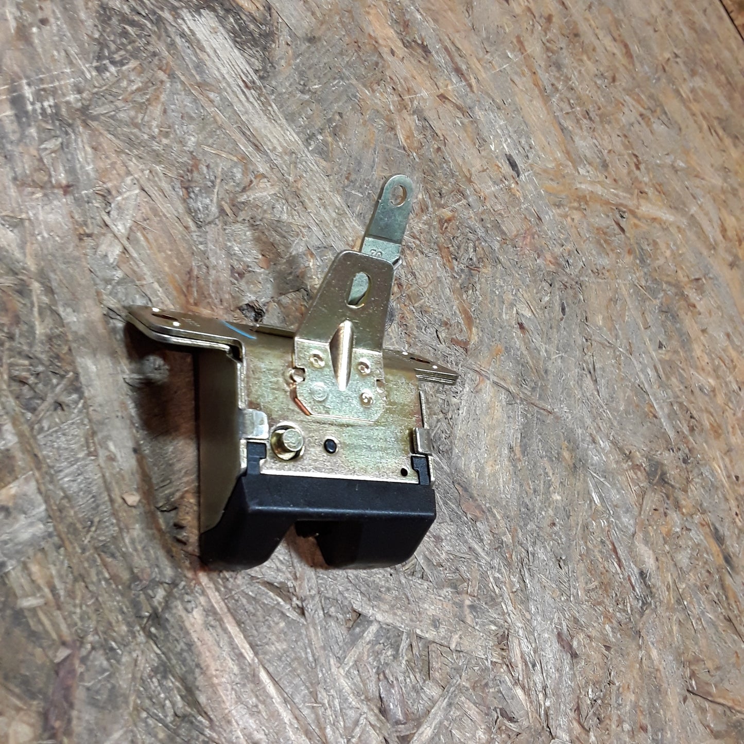 Astra F Schloss Heckklappe original GM Opel NEU