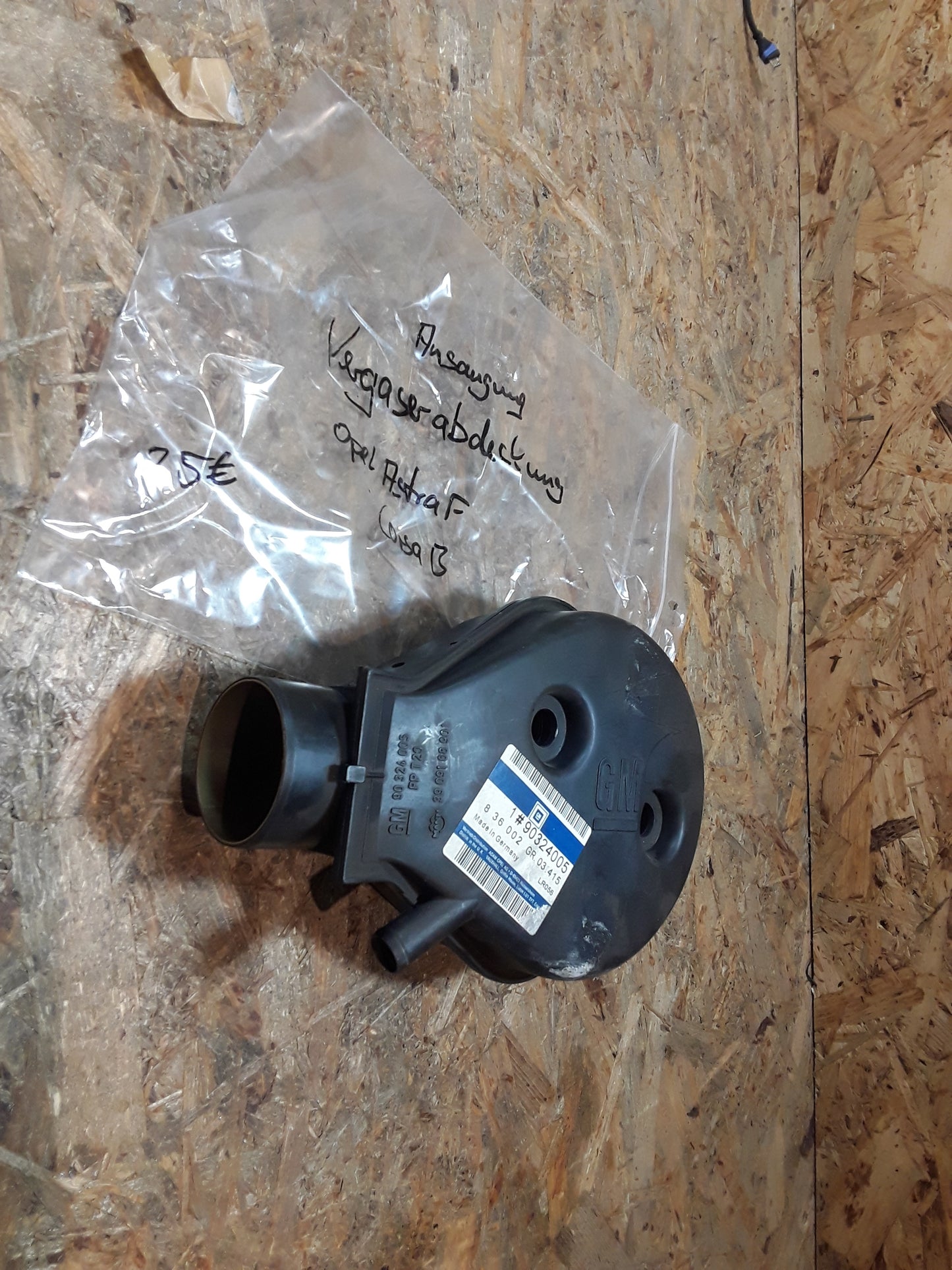 Astra F Corsa B Anhäufung Vergaserabdeckung original GM Opel NEU