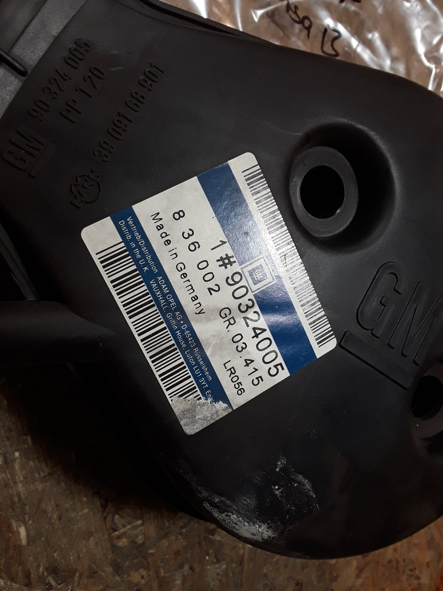 Astra F Corsa B Anhäufung Vergaserabdeckung original GM Opel NEU