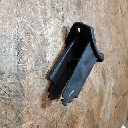 Corsa C Kappe an Kraftstoffleitung original GM Opel NEU