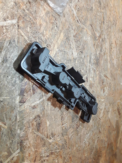 Astra F Lampenträger hinten links original GM Opel NEU