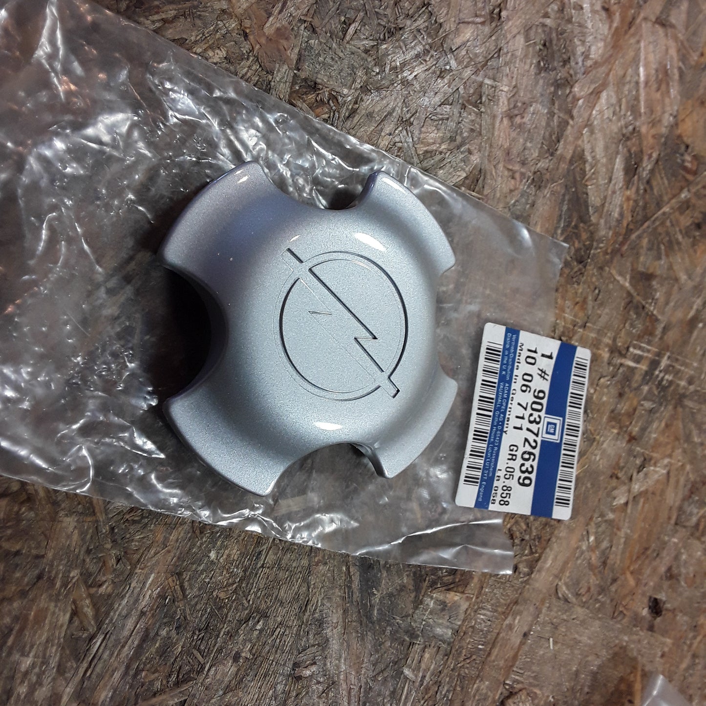 Astra F 14" Nabendeckel original GM Opel NEU