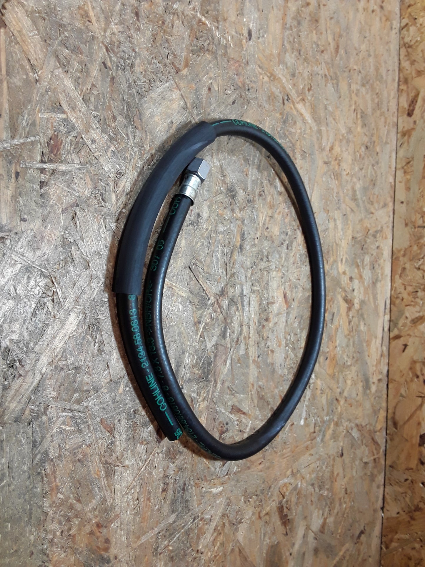 Senator B Omega A 2,6l Schlauch Kraftstoffrücklauf original GM Opel NEU