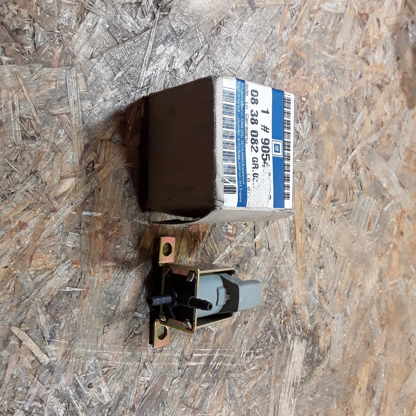 Ascona C Corsa B Tigra A Vectra Ventil Leerlaufregulierung original GM Opel NEU