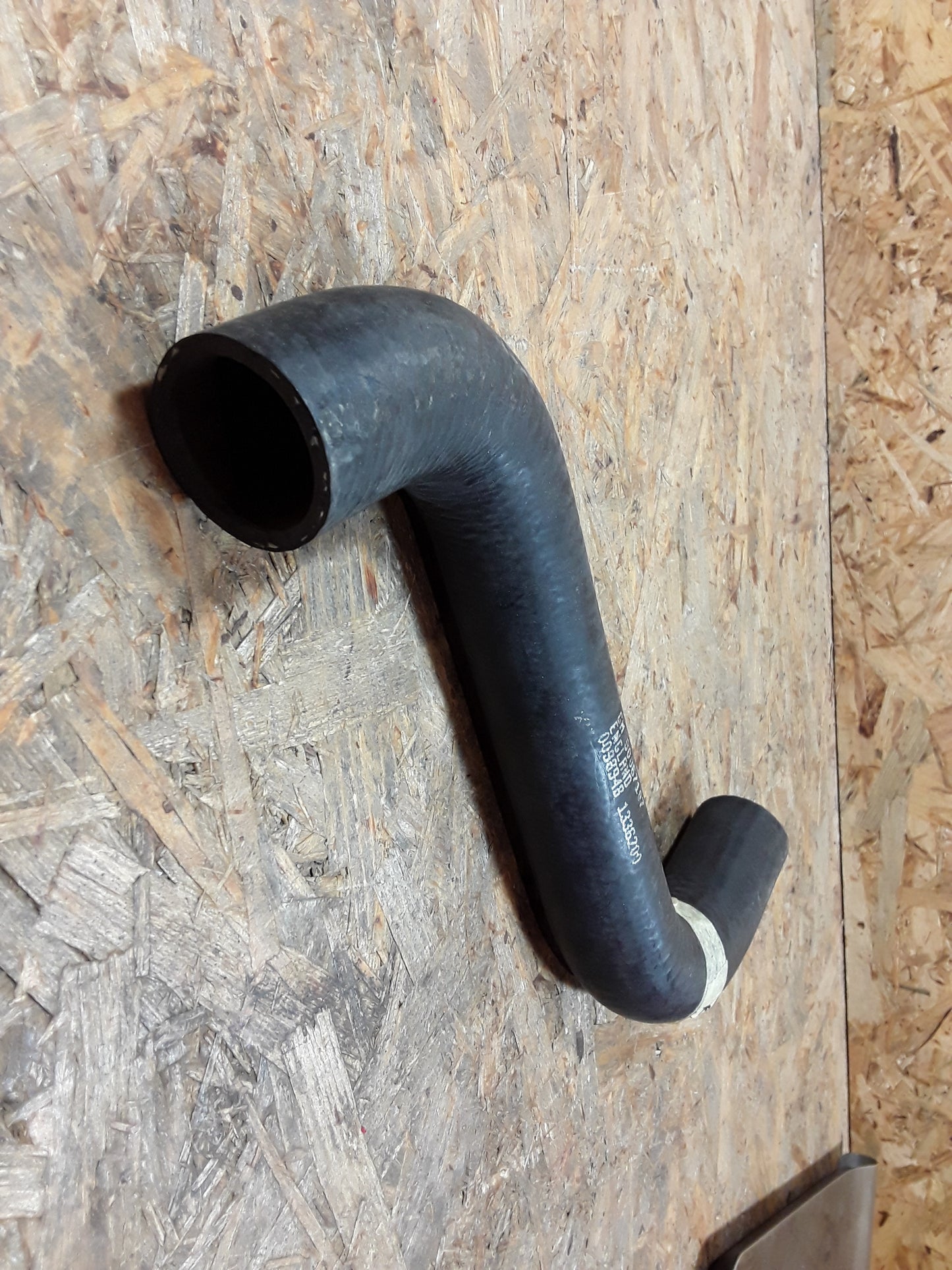 Ascona B 1,6/2,0 Manta B 2,0 Rekord E 2,0 Kühlerschlauch original GM Opel NEU