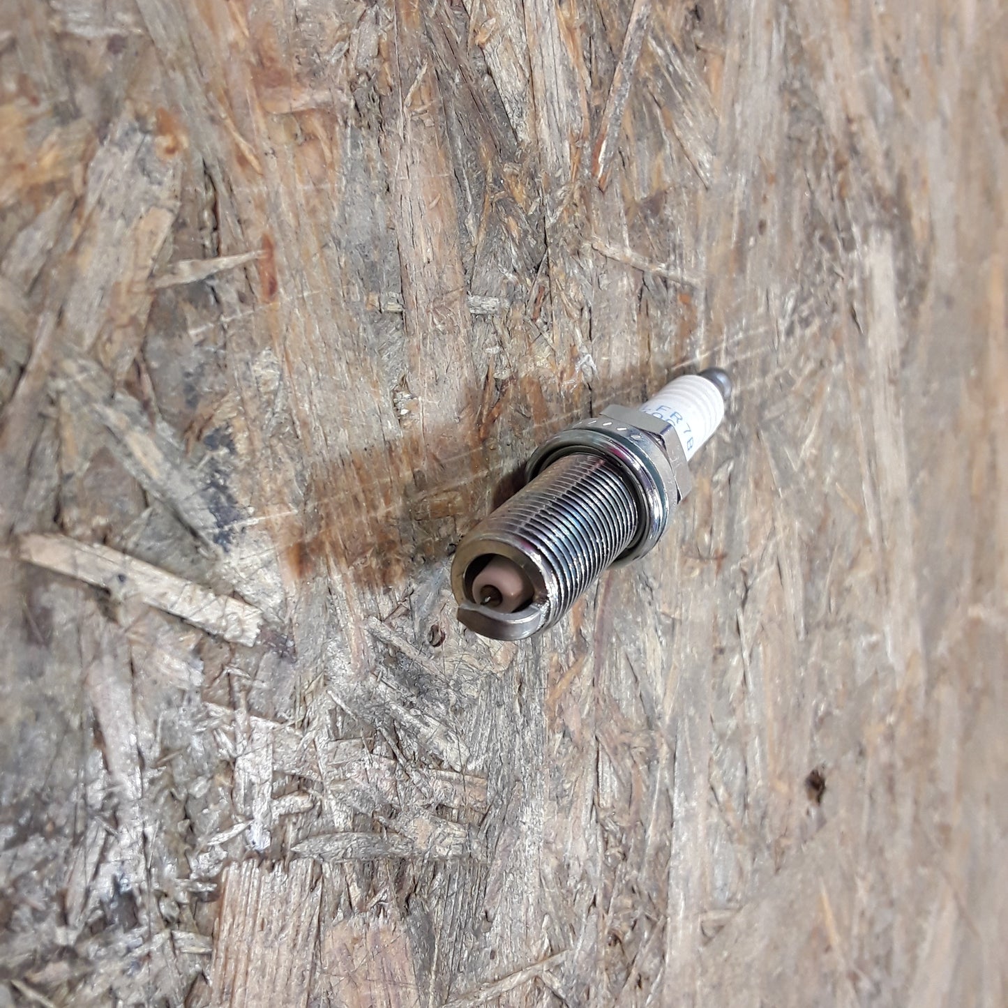 Zündkerze für A28NET, A28NER, Z28NET Motoren original GM Opel NEU
