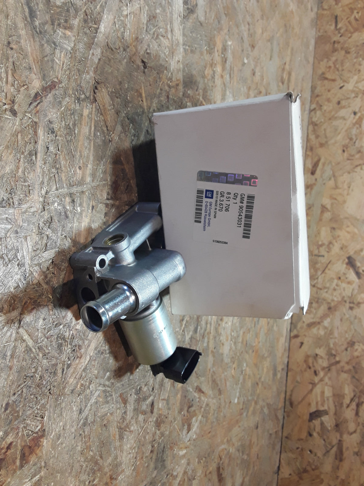 Corsa B 1,0 Motor X10XE AGB- Ventil original GM Opel NEU