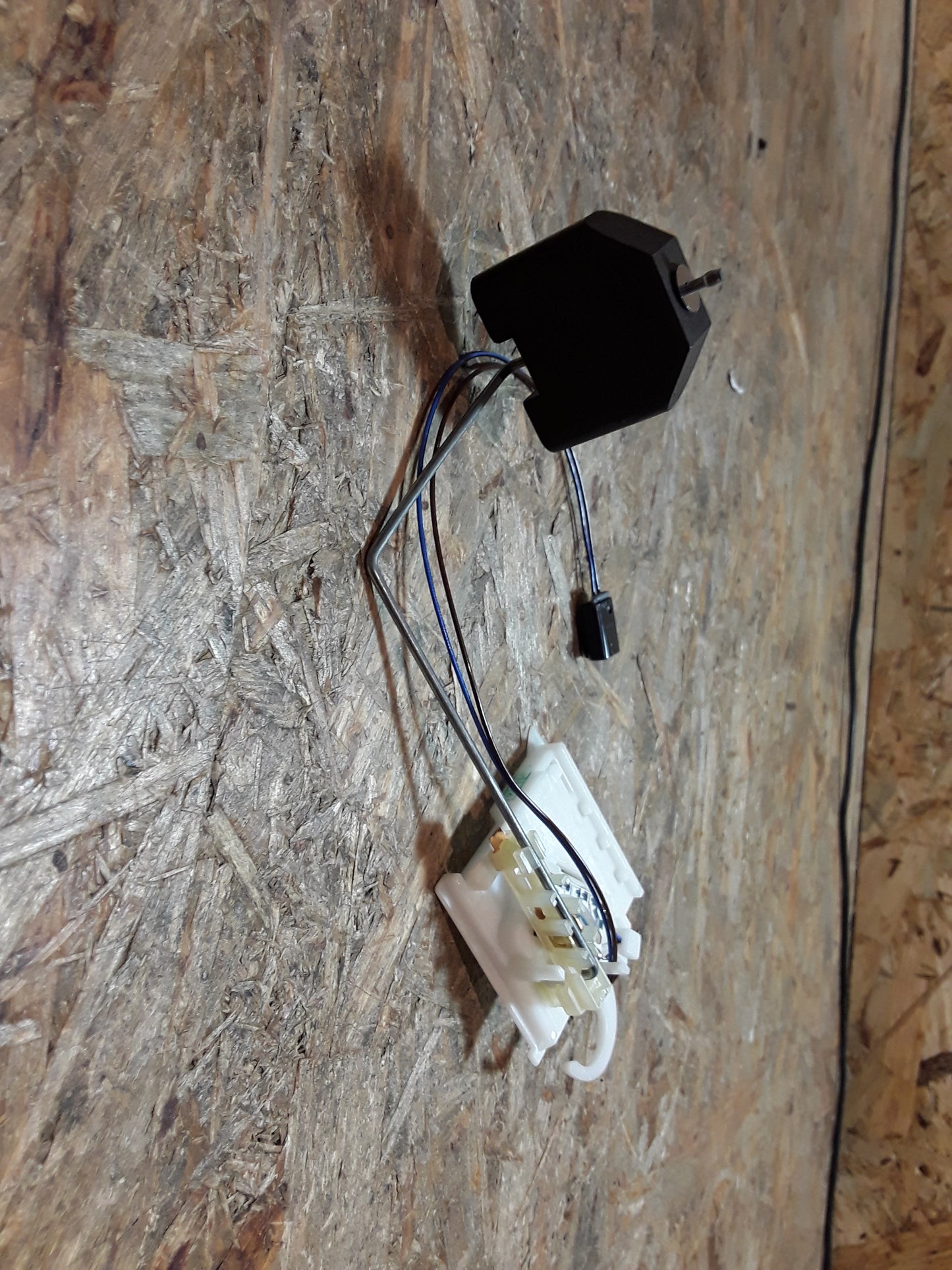 Omega B Tankgeber original GM Opel NEU