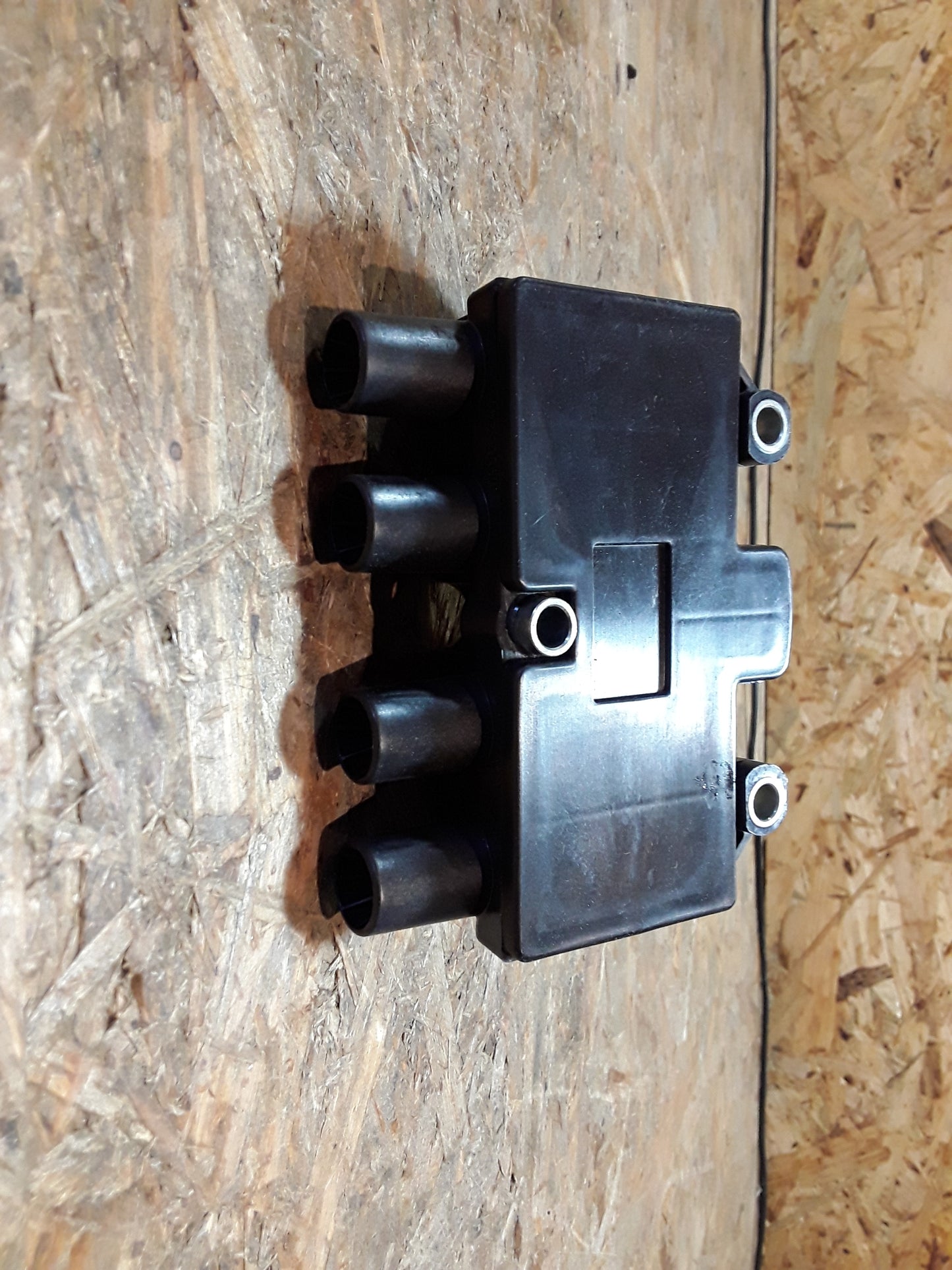 Astra Meriva Combo Zündspule für Motor 1,6 Z16SE 01-04 BJ original GM Opel NEU