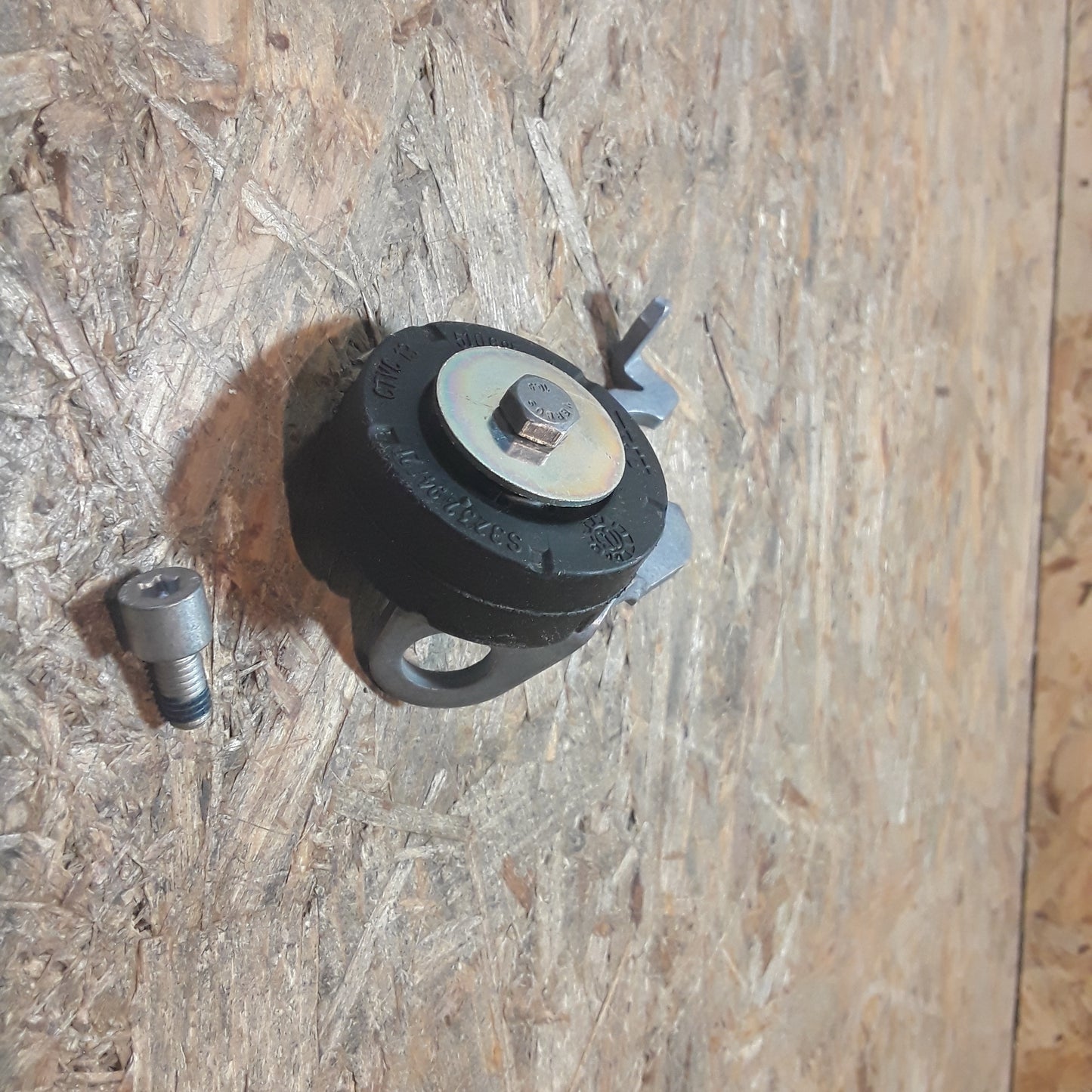 Astra G Zafira A Schwingungsdämpfer Bremssattel hinten links original GM Opel NEU