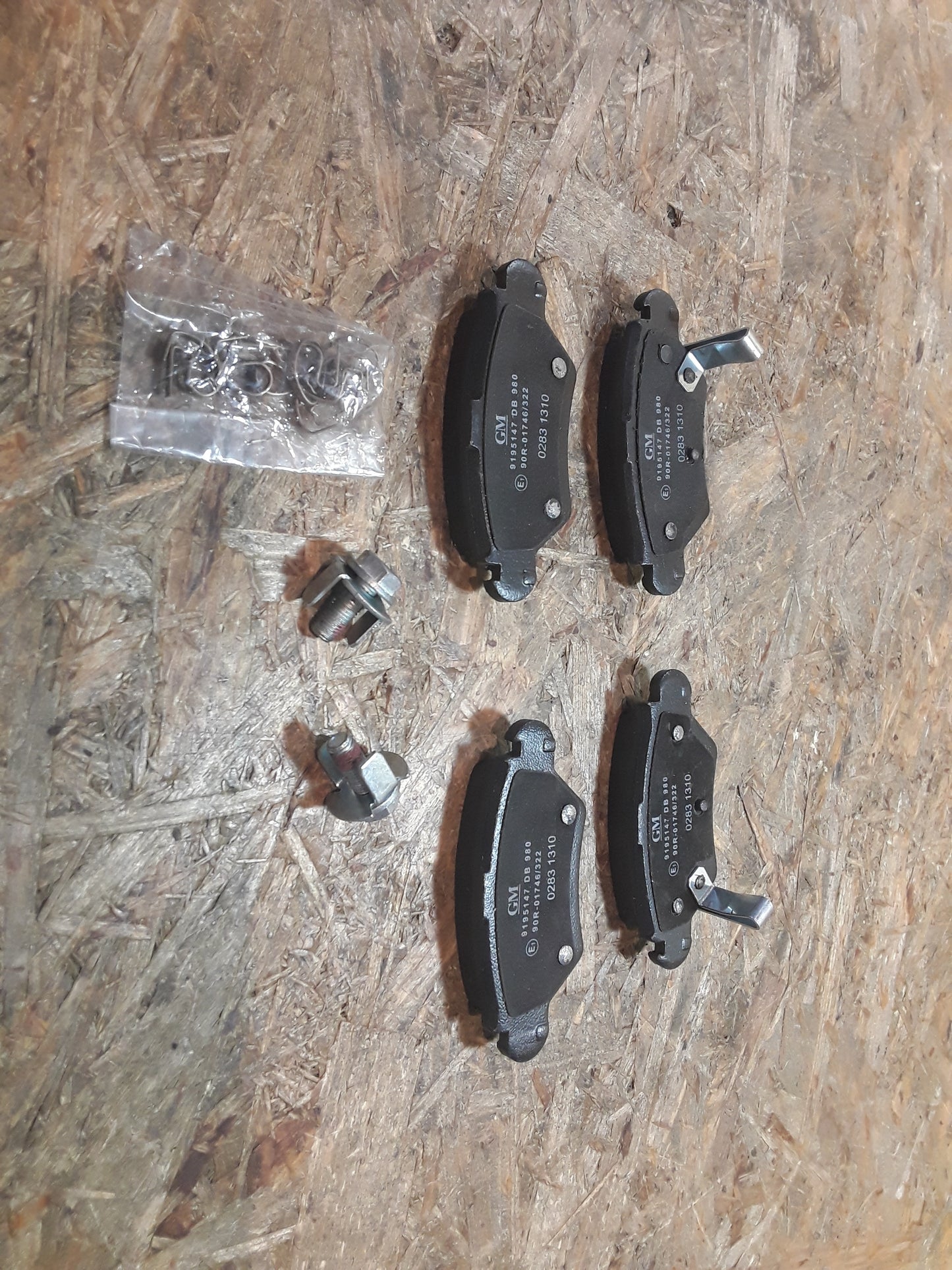Astra G Astra Mk IV Zafira /A Bremsbeläge hinten original GM Opel NEU